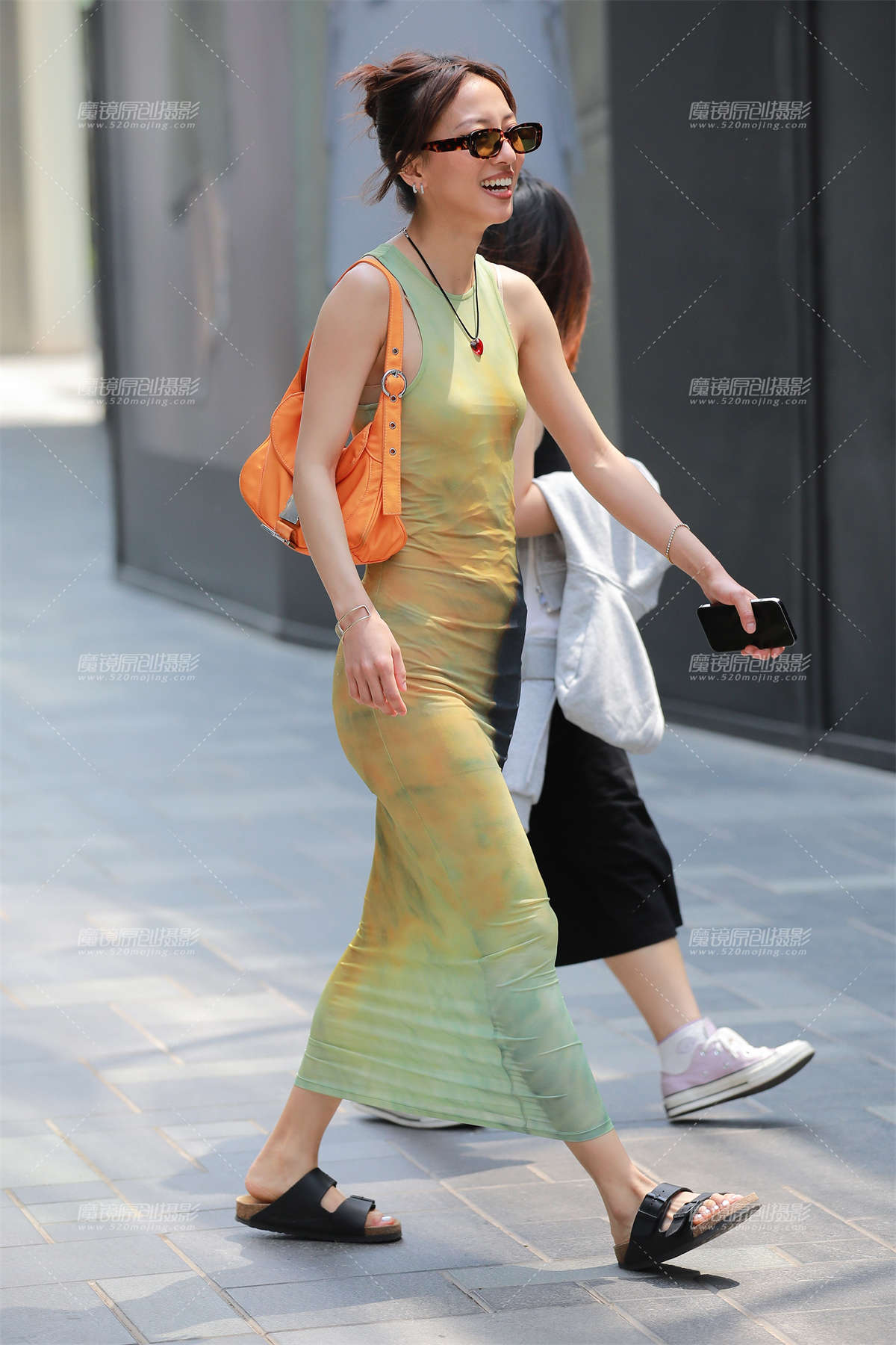 【玻璃街拍】包臀裙小姐姐-日更街拍