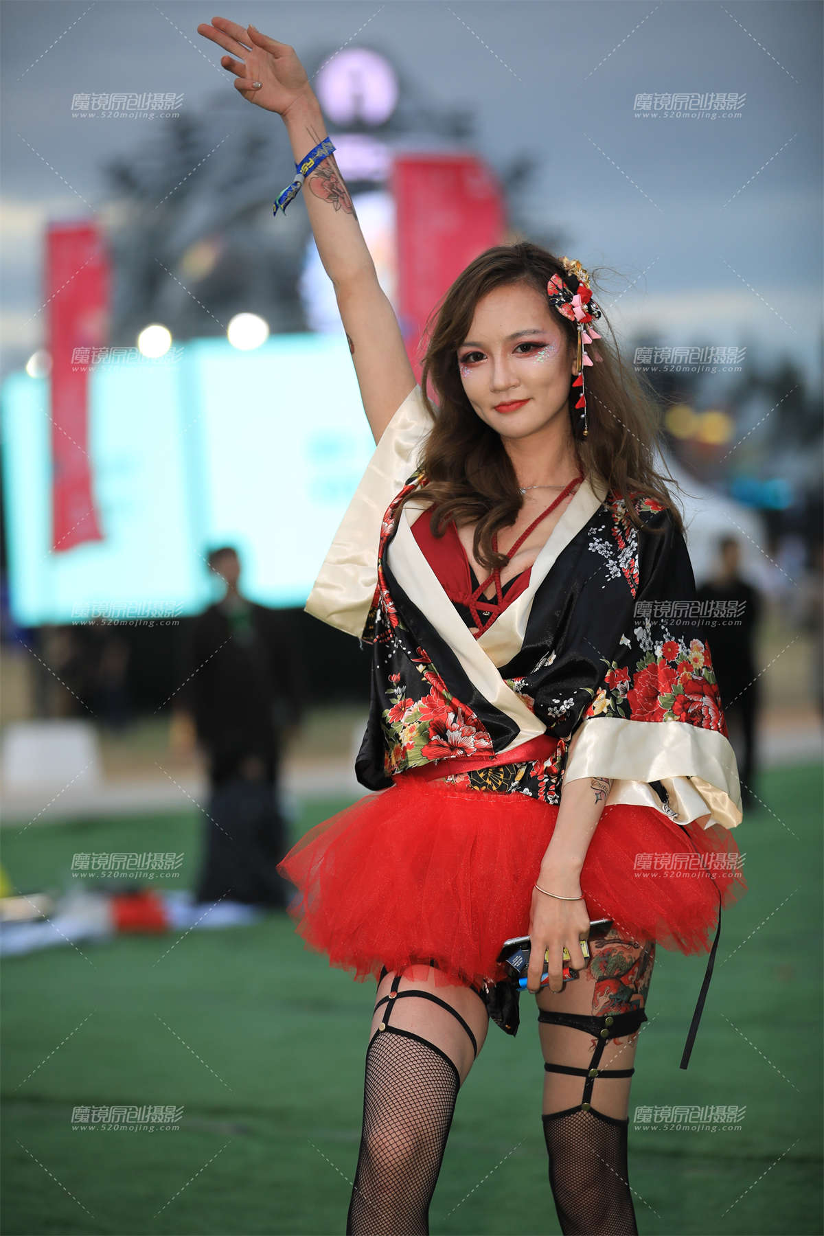 【凯恩赛贴】玩嗨了！-日更街拍