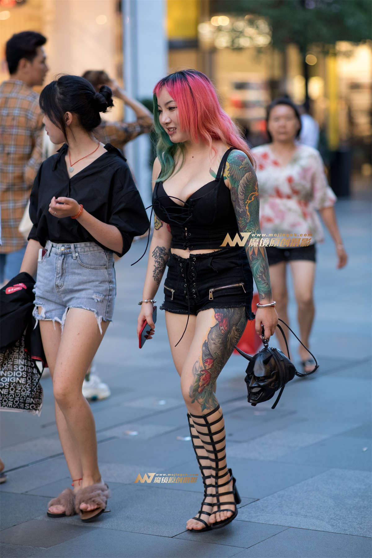 【凯恩赛帖】火辣纹身-日更街拍