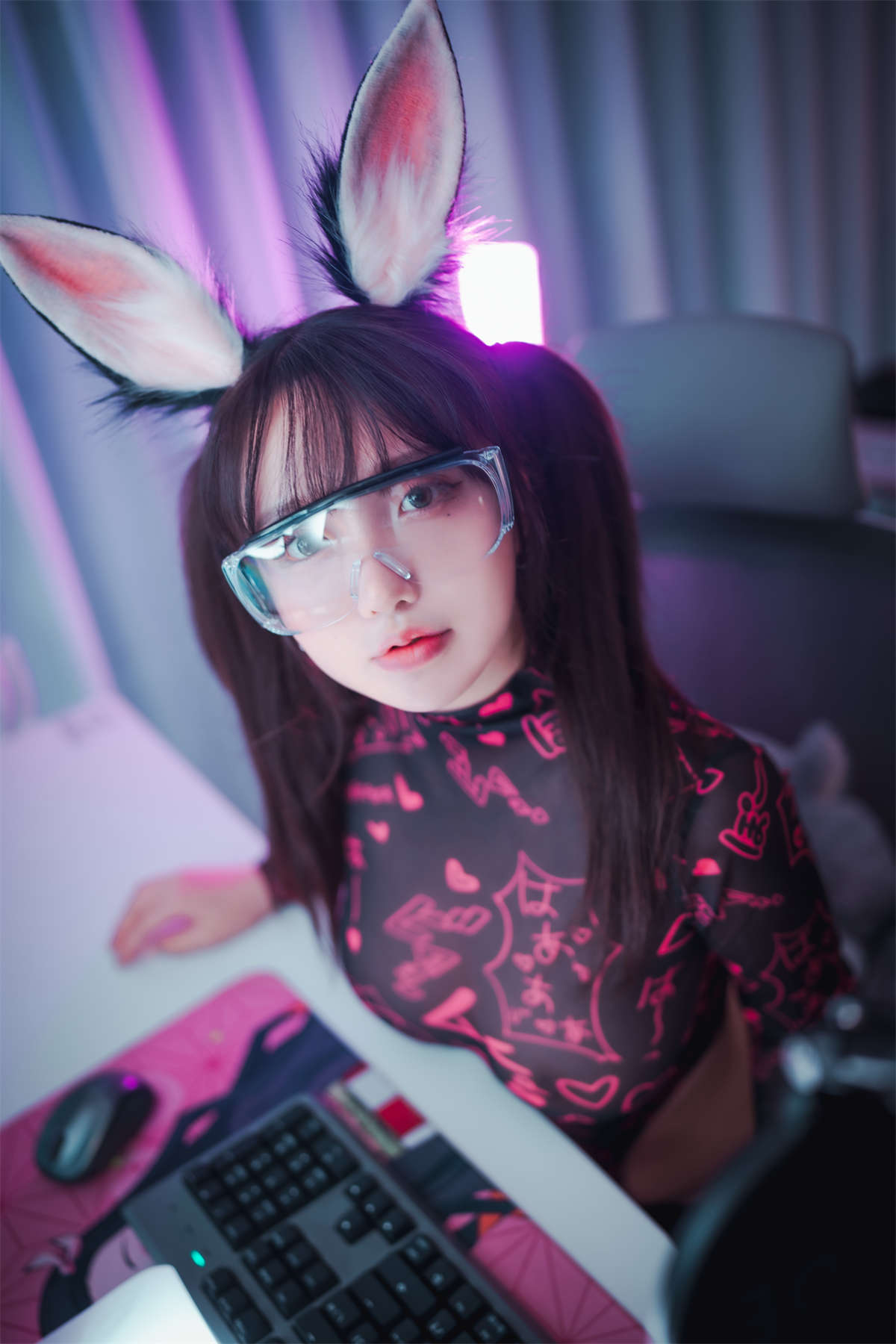 [DJAWA] Yeeun – Retro Gaming Girl-日更街拍