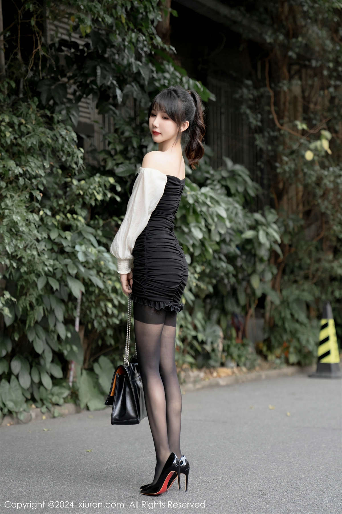 图片[2]-Xiuren秀人网 2024.01.09 No.7930 波巧酱-日更街拍
