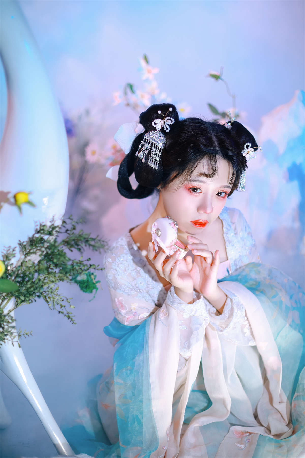 图片[2]-YITUYU艺图语 2022.03.06 燕脂 Suky喜欢软绵绵毛茸茸的团子-日更街拍