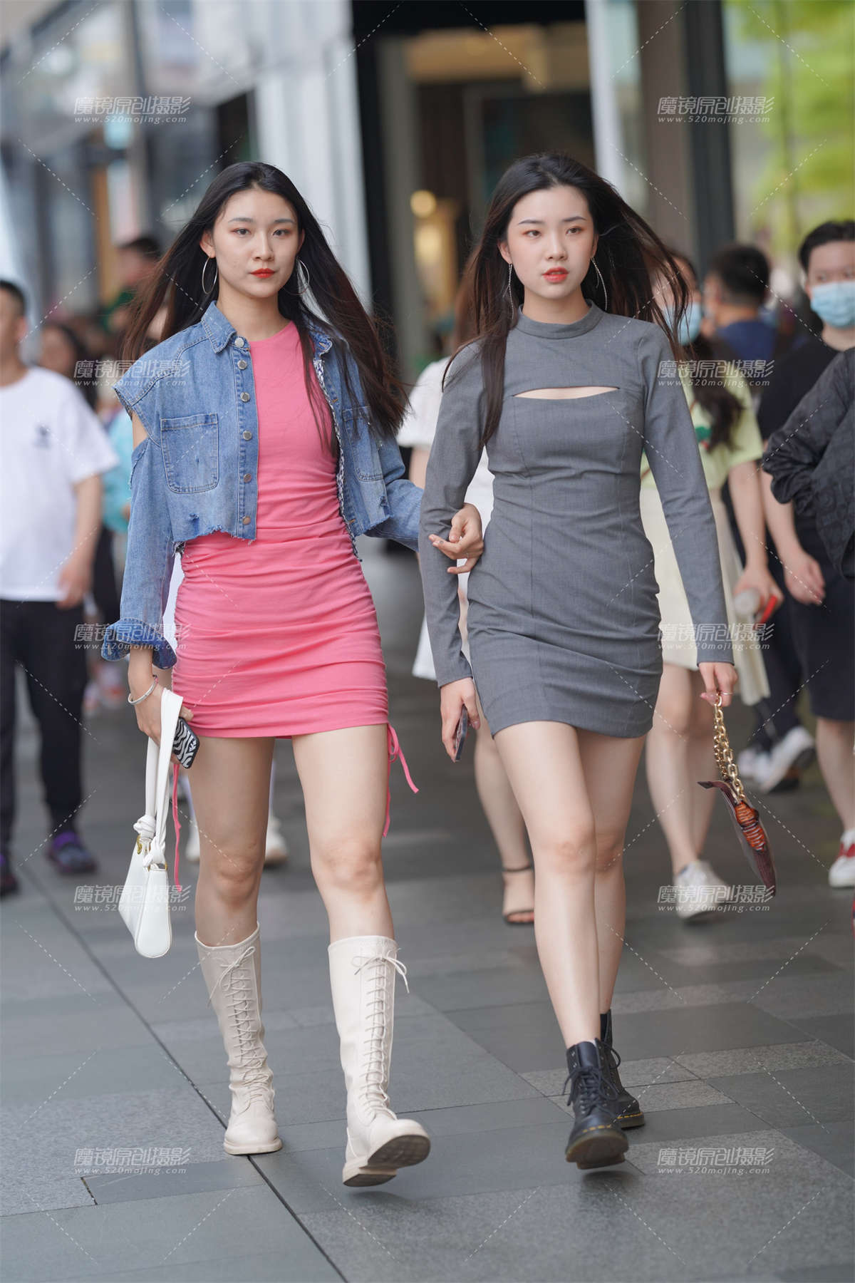 闺蜜-日更街拍
