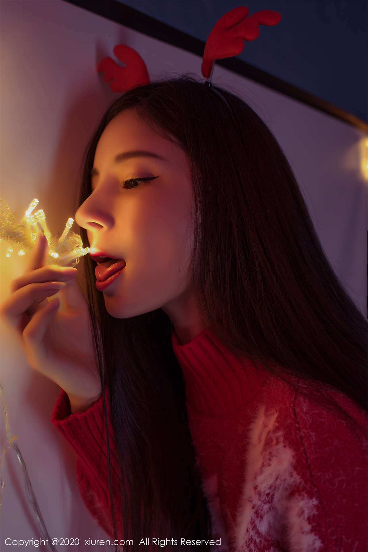 Xiuren秀人网 2020.04.01 NO.2120 小蛮妖_honey-日更街拍