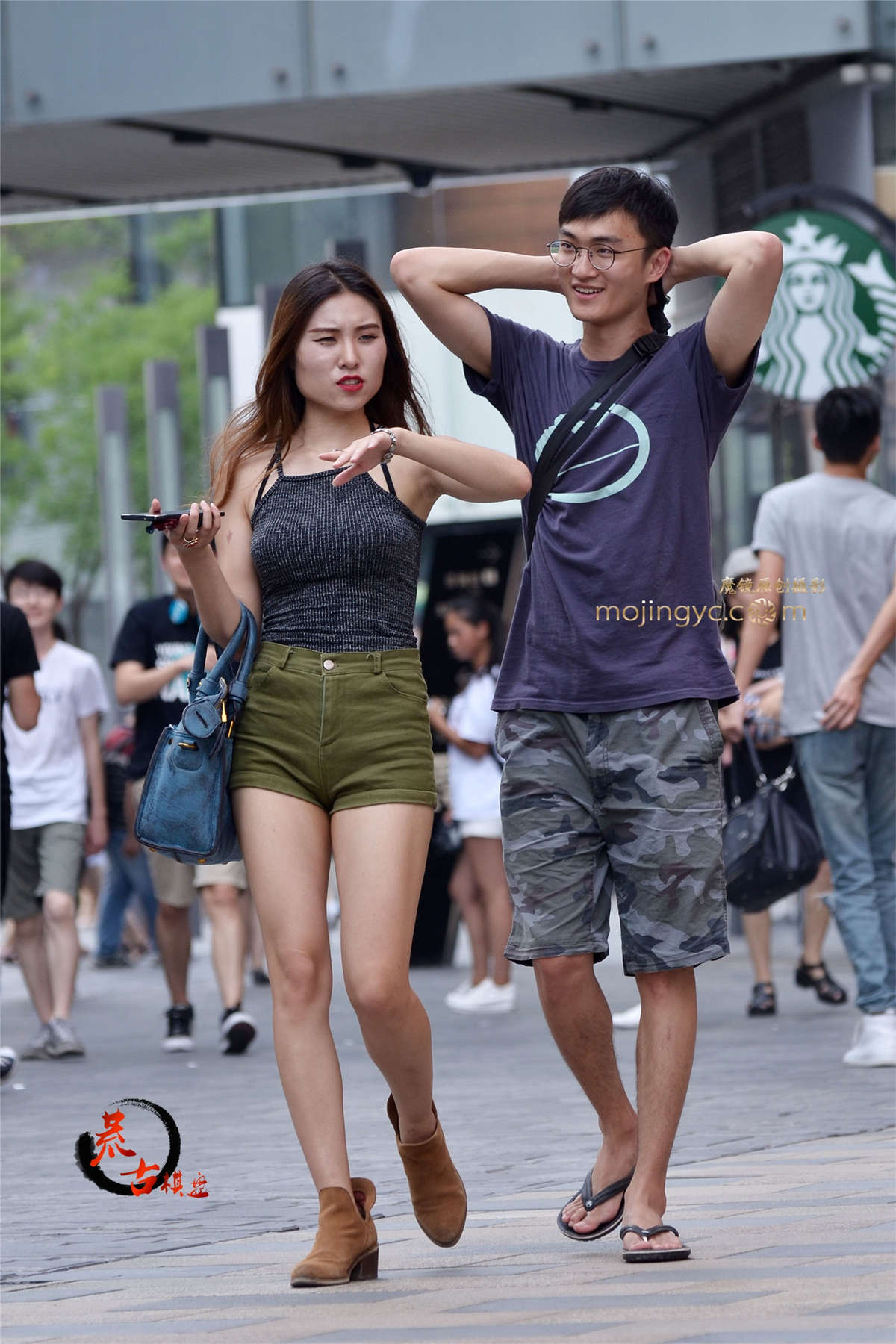 图片[2]-11-21 绿色热裤-日更街拍