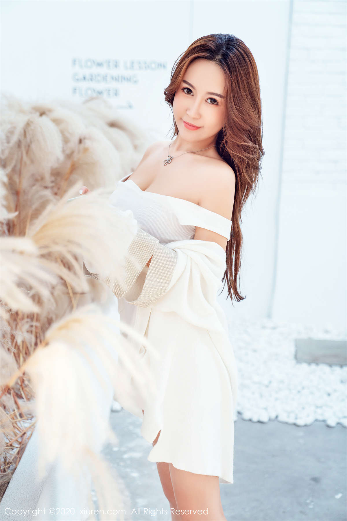 图片[2]-Xiuren秀人网 2020.04.01 NO.2121 周井空-日更街拍