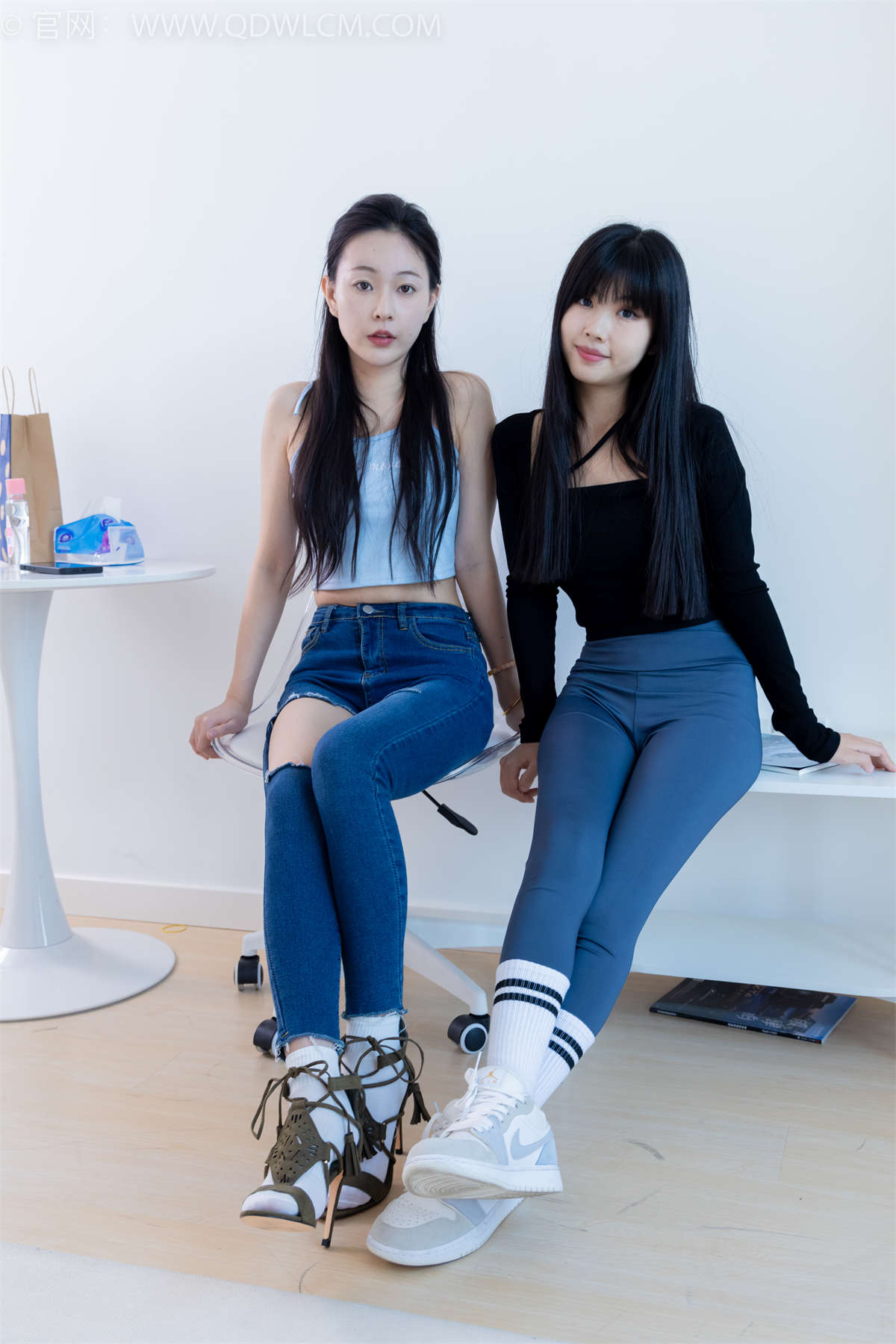 图片[2]-物恋传媒 NO.1757 米米&美兔-海风的记忆-日更街拍