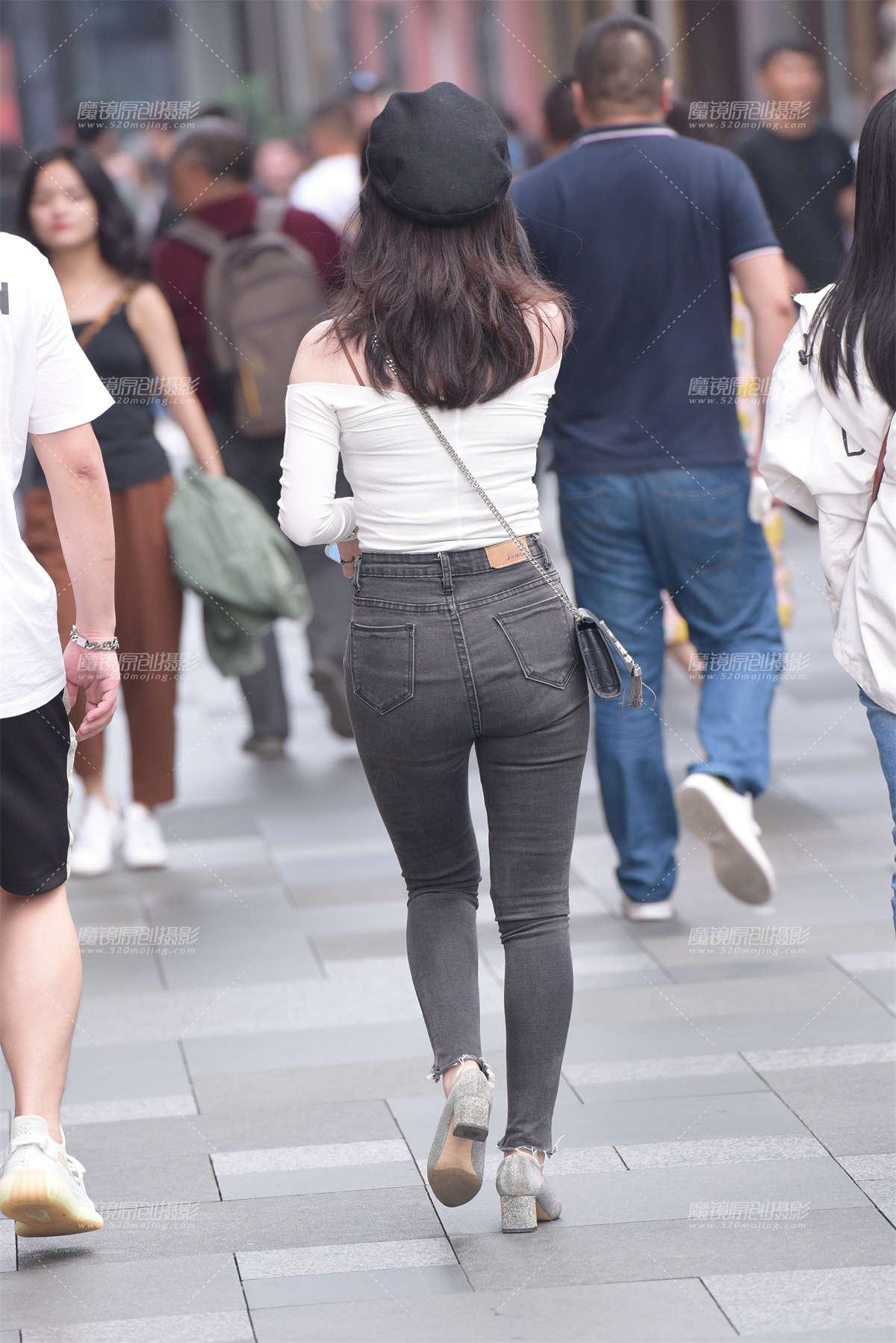 图片[2]-【慕容笙赛贴】戴帽子美女-日更街拍