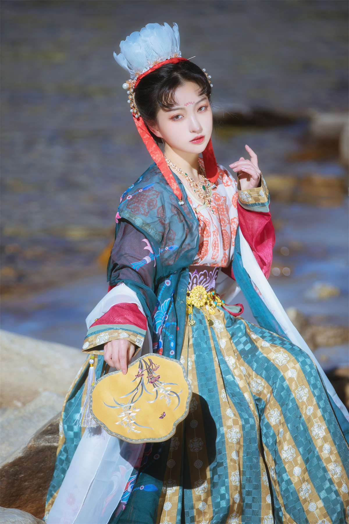 YITUYU艺图语 2022.01.15 神女 一千只大日日-日更街拍