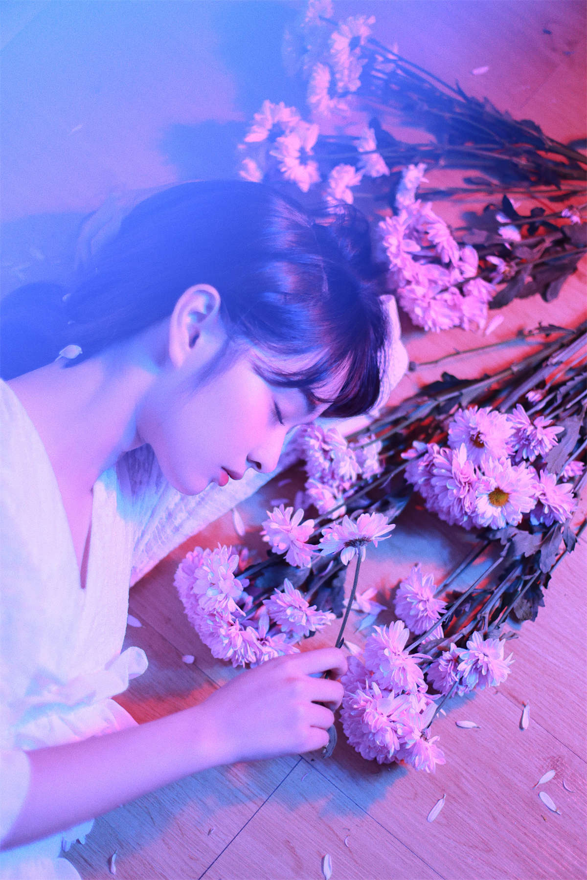 YITUYU艺图语 2022.06.10 迷幻花语 聪儿-日更街拍