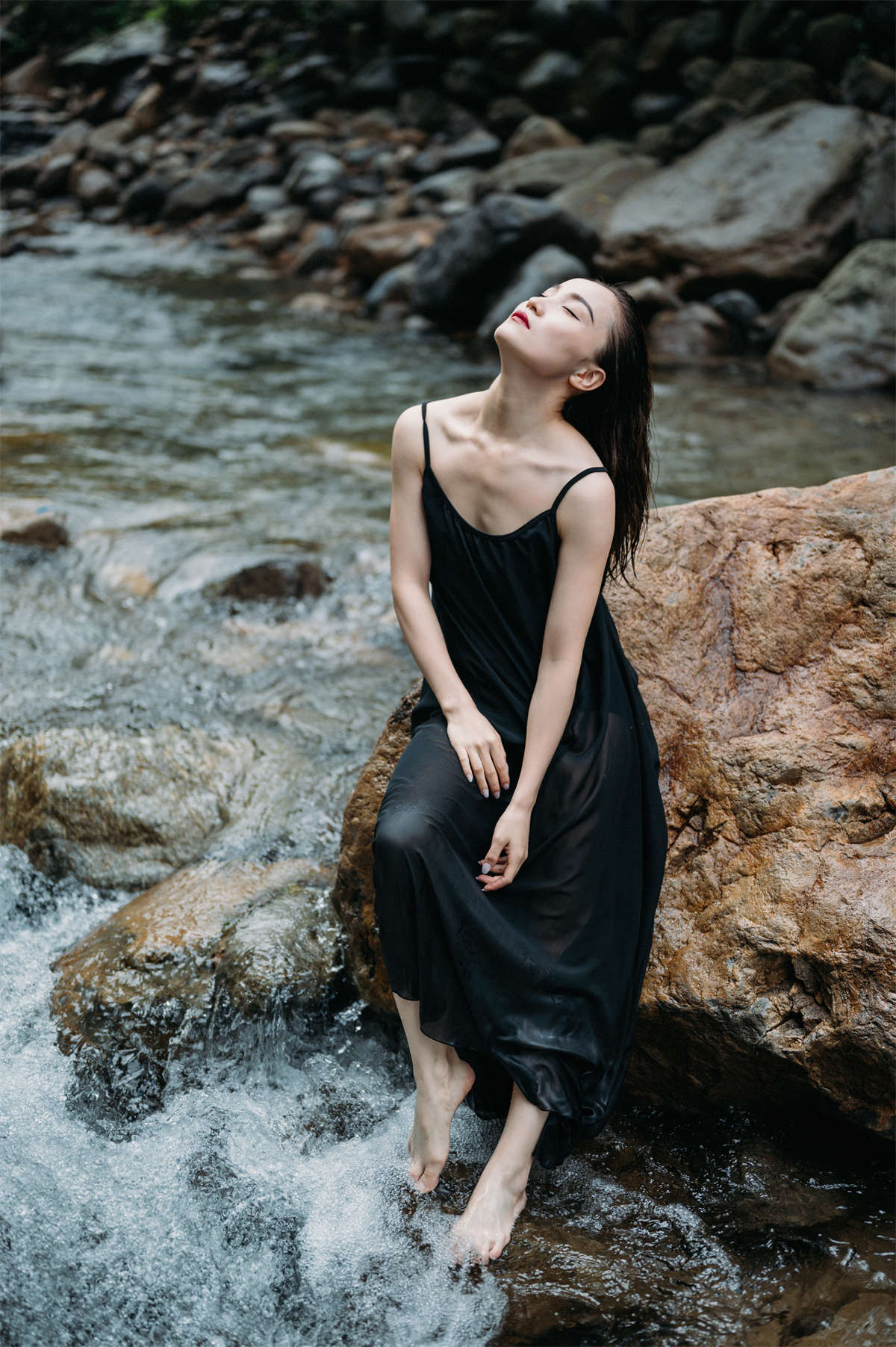 YITUYU艺图语 2022.11.12 夏末 梦珂插图1