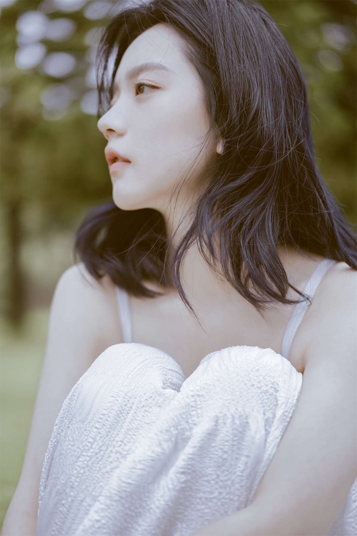 YITUYU艺图语 2022.05.18 是你眼里触不可及的温柔 Enndme-日更街拍