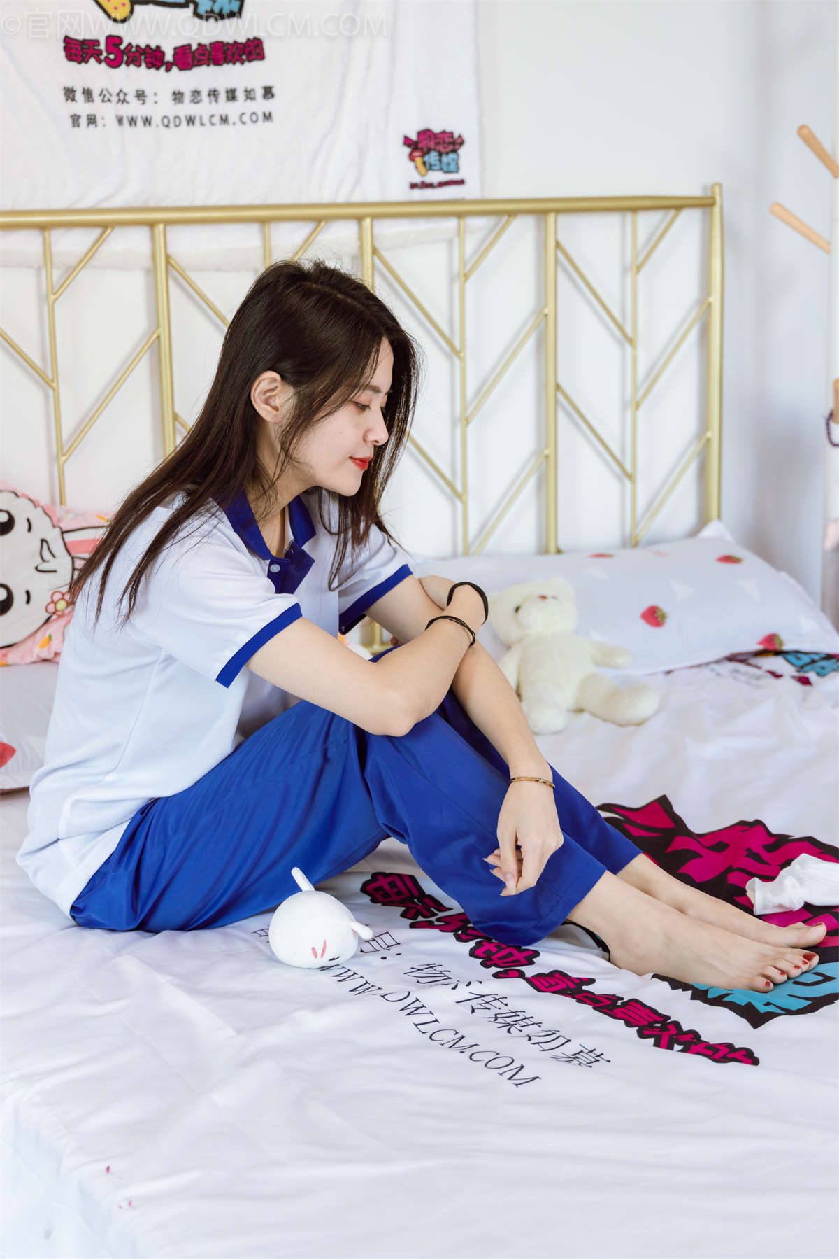 物恋传媒 NO.985期 然然-校园记忆-日更街拍