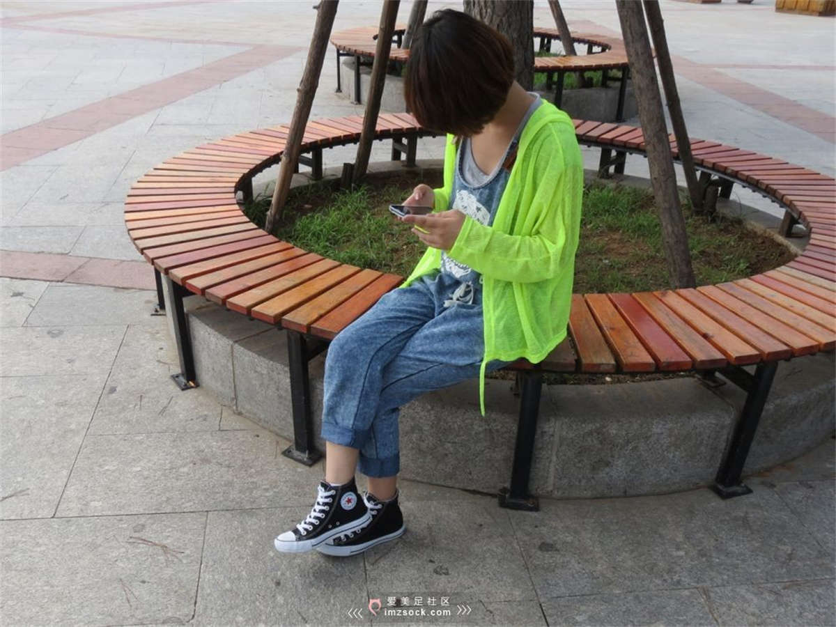 MZSOCK-2018 No.271 可爱短发小美女棉袜红色指甲 【第二季】-日更街拍