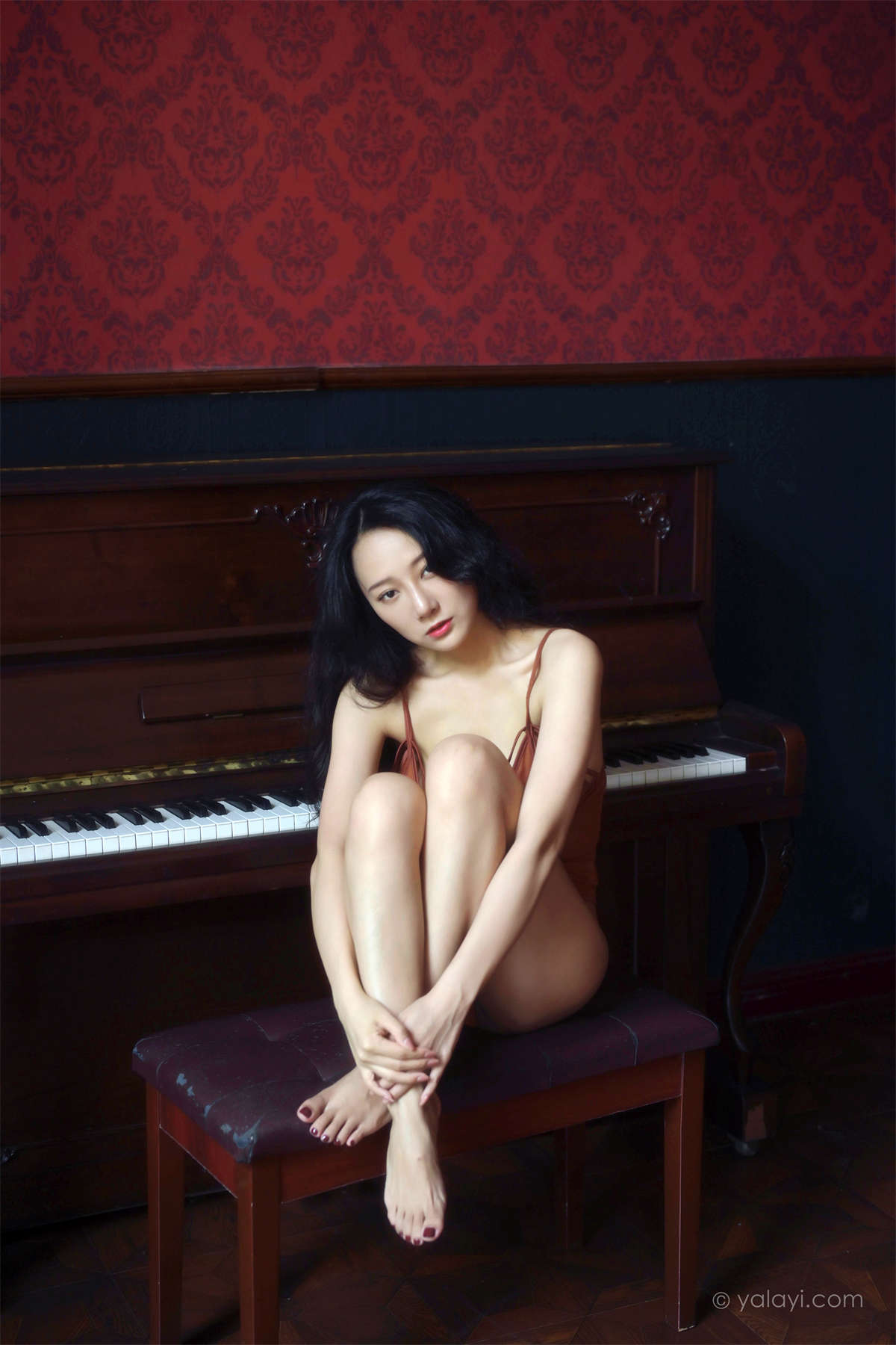 图片[2]-YALAYI雅拉伊2022.07.26 NO.956 忆往昔 何佳颖-日更街拍