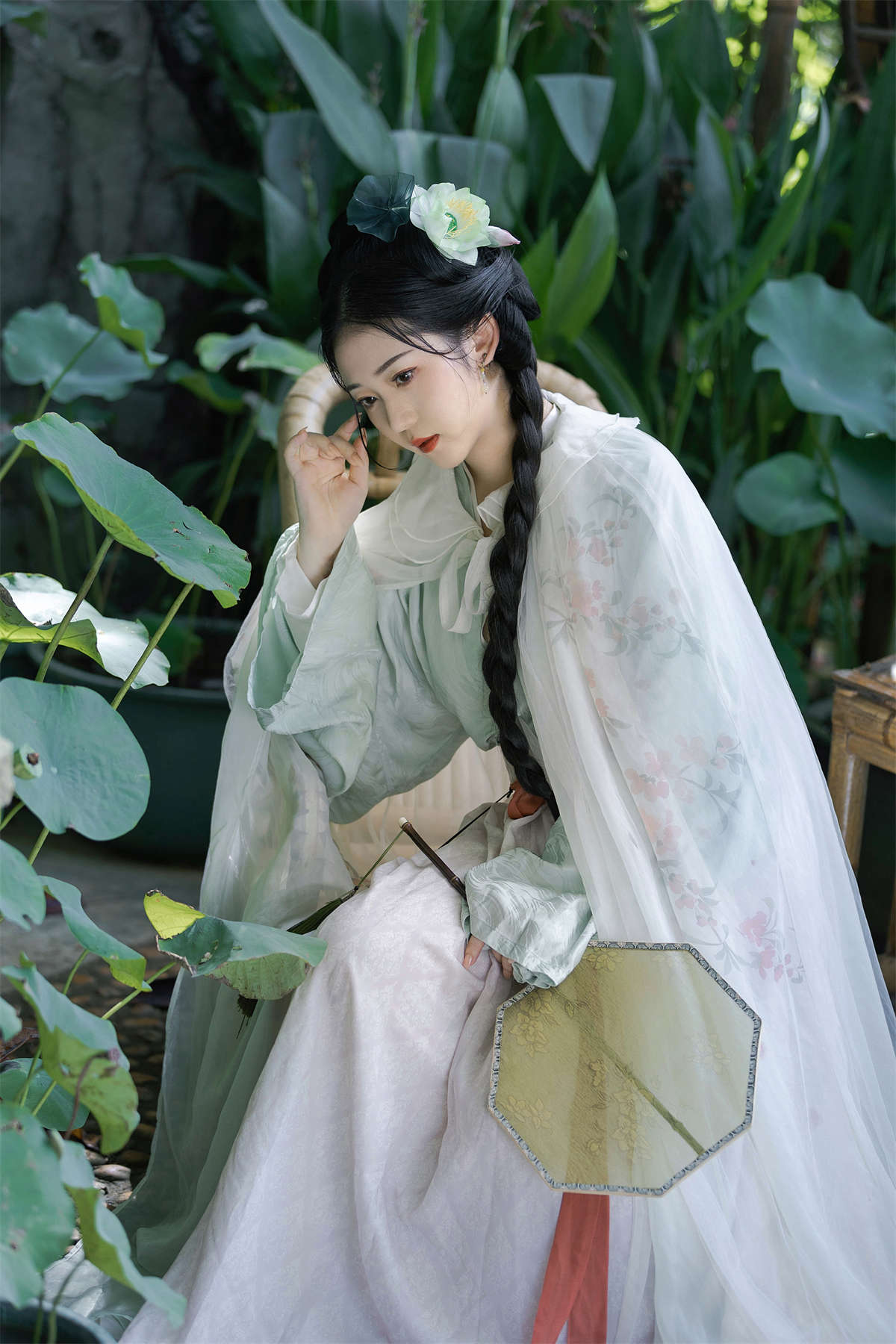 YITUYU艺图语 2023.08.25 雨荷 沉诗思插图1