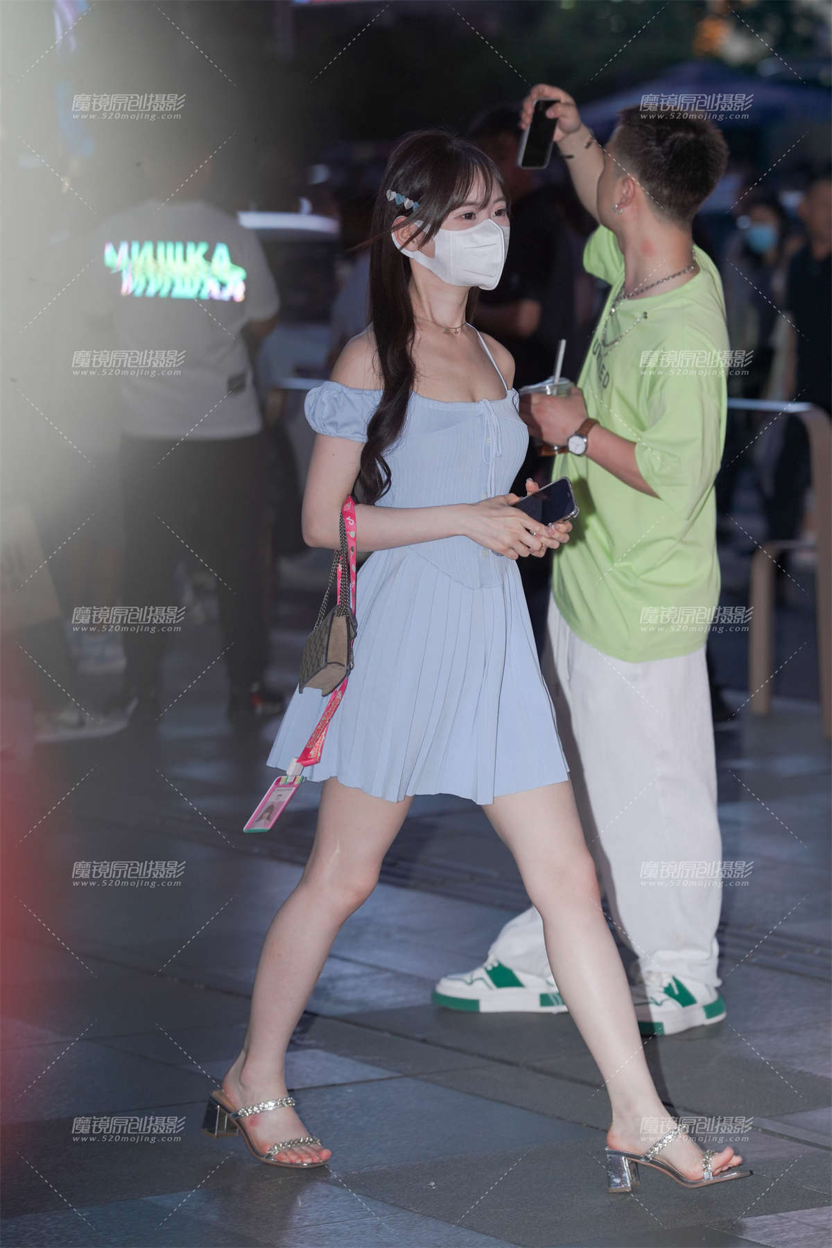 图片[2]-白嫩如凝脂-日更街拍