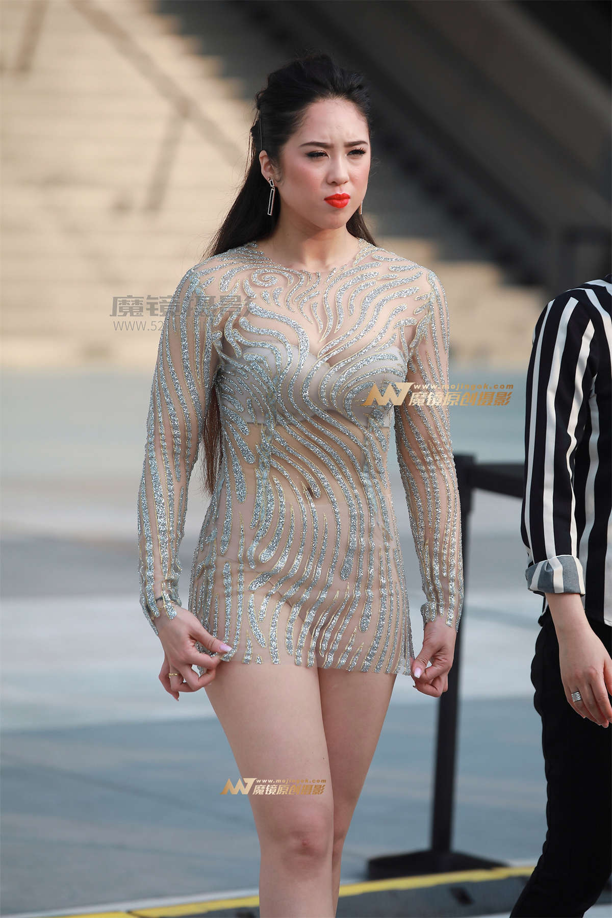 【风舞赛贴】丰韵，紧身透视装-日更街拍