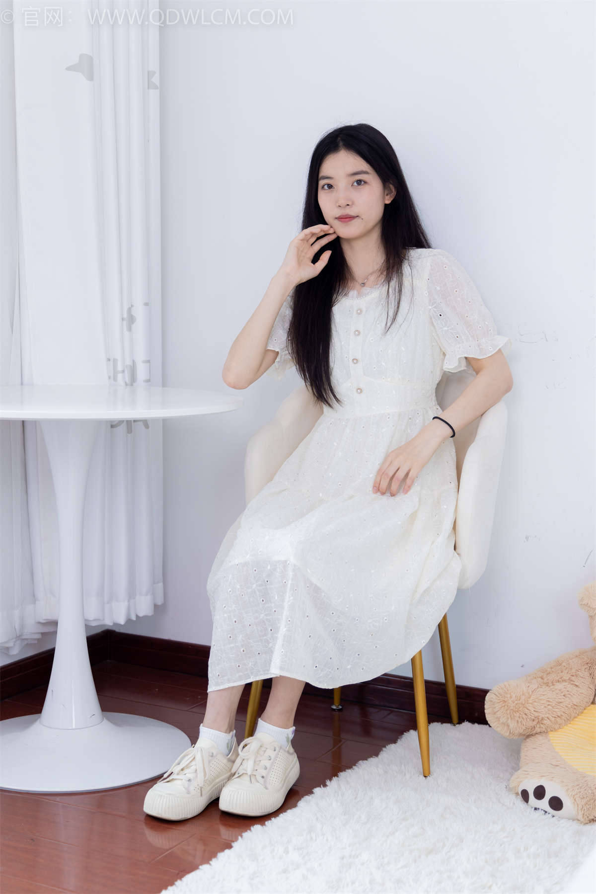 物恋传媒 NO.1600 茯苓-雨后傍晚-日更街拍