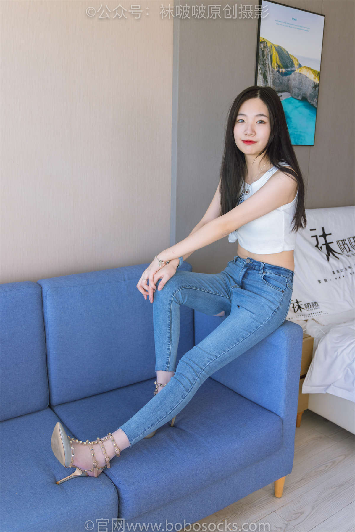 袜啵啵 No.201 小甜豆-高跟鞋、白丝（脚尖加固款、裤里丝）花絮版-日更街拍