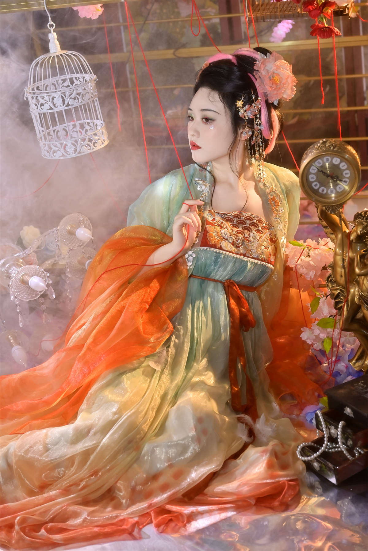 YITUYU艺图语 2023.10.29 笼中锦鲤 神赐杏杏-日更街拍