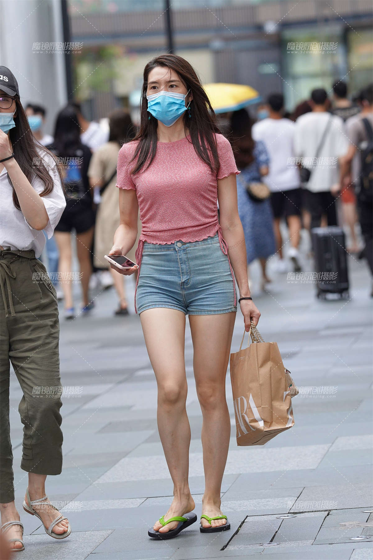 紧牛热裤-日更街拍