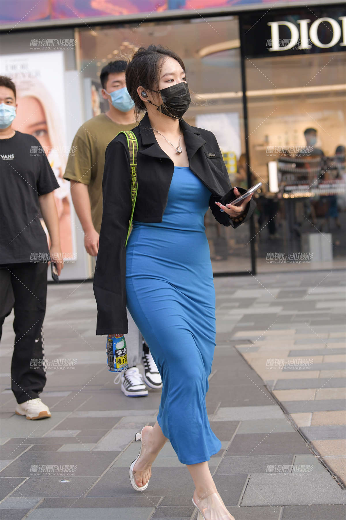 曲线蓝-日更街拍