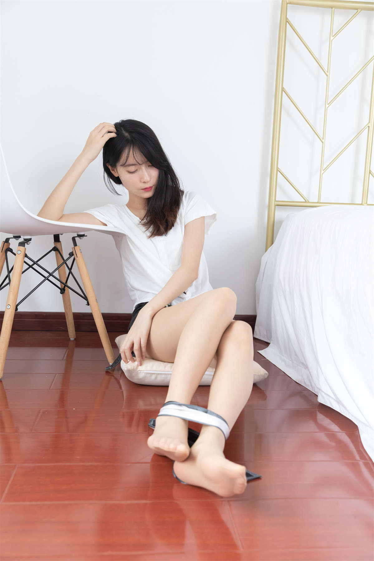 物恋传媒 NO.839 猫耳-雨朦胧-日更街拍