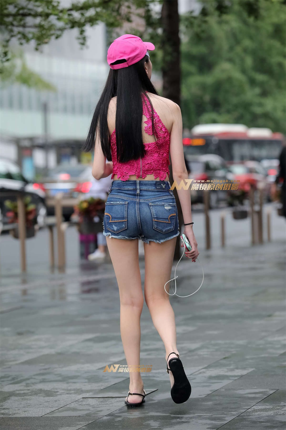 图片[2]-【凯恩赛帖】露脐长腿美眉-日更街拍