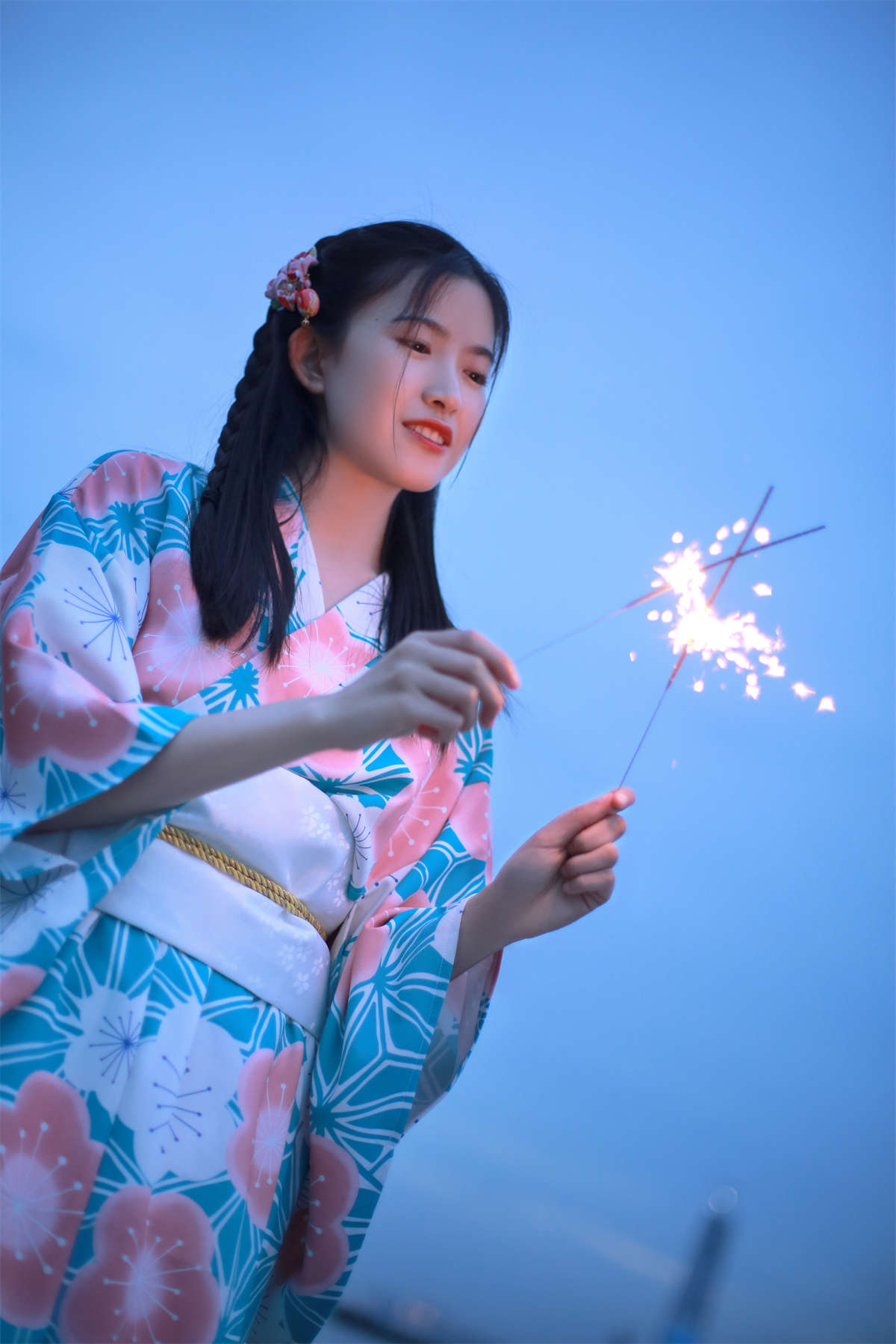 YITUYU艺图语 2022.06.06 花火 小草草呀-日更街拍