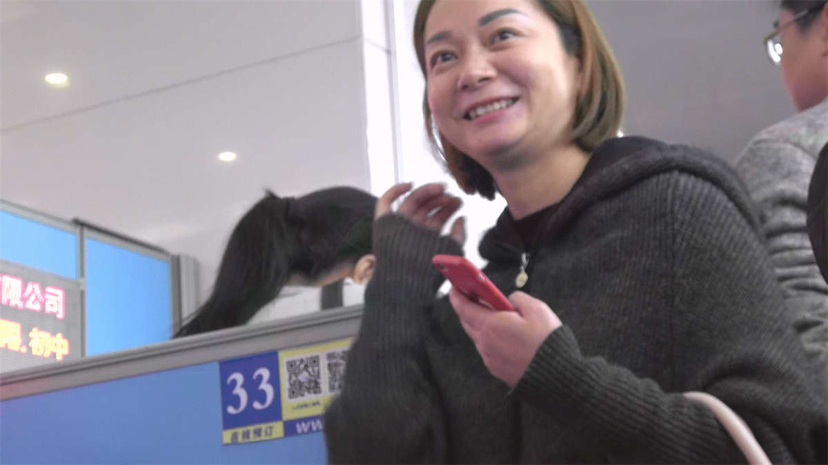 图片[2]-有点像孙俪的漂亮美女-日更街拍