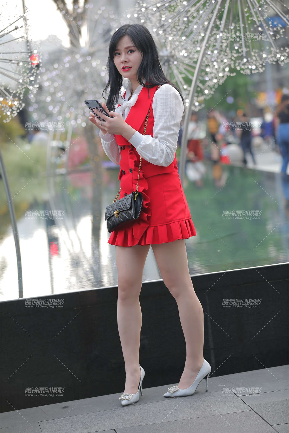 看着挺有感觉-日更街拍