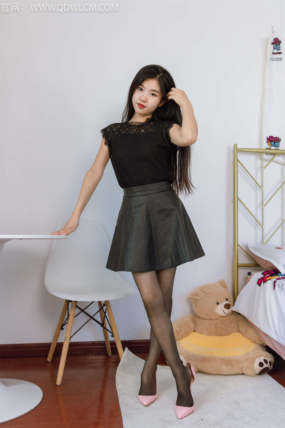 物恋传媒 NO.1318 米米-风吹麦浪-日更街拍