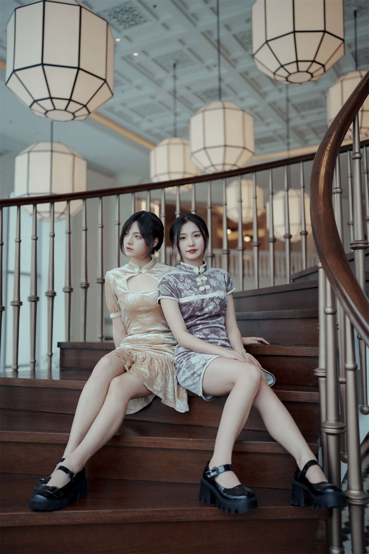 YITUYU艺图语 2023.04.22 旗袍姐妹花 dudu-日更街拍