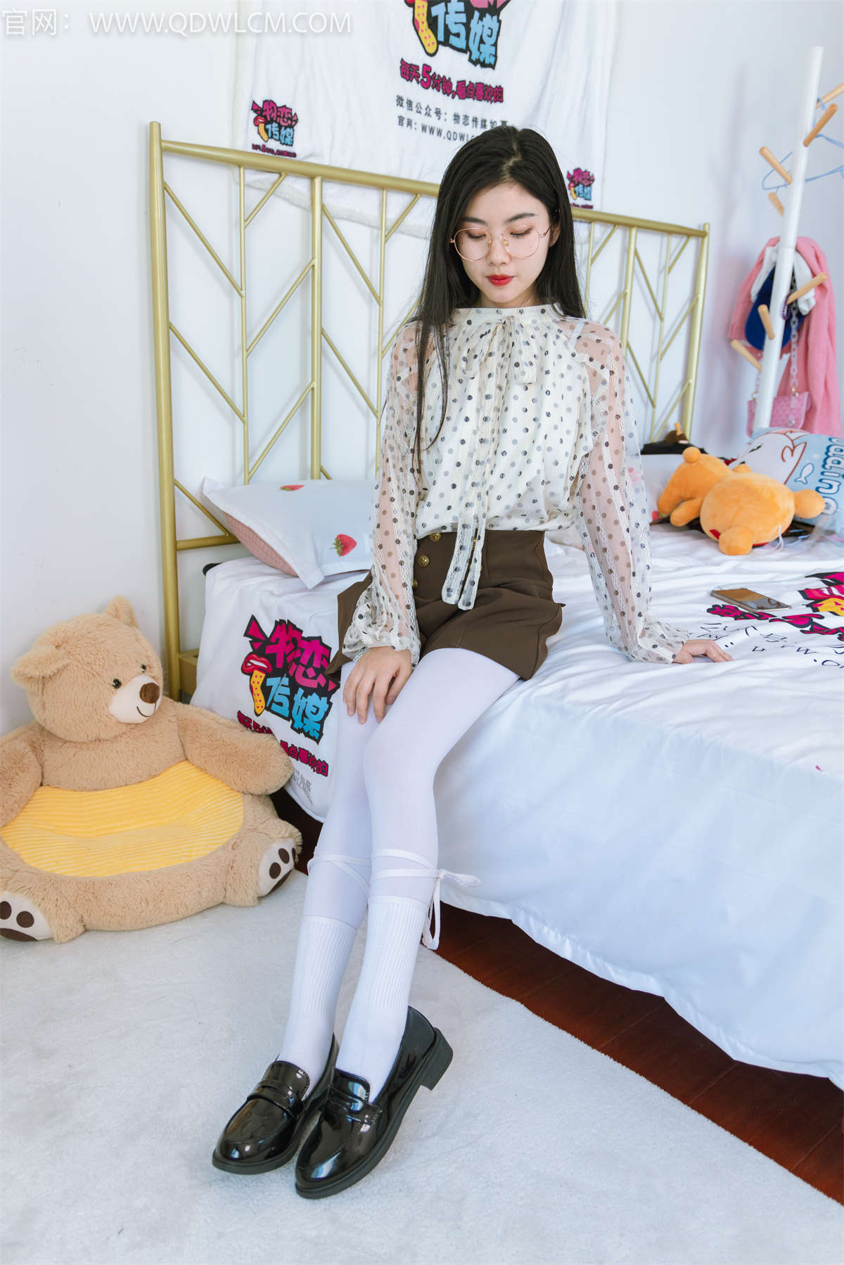 物恋传媒 NO.1246 米米-悲伤的鱼-日更街拍