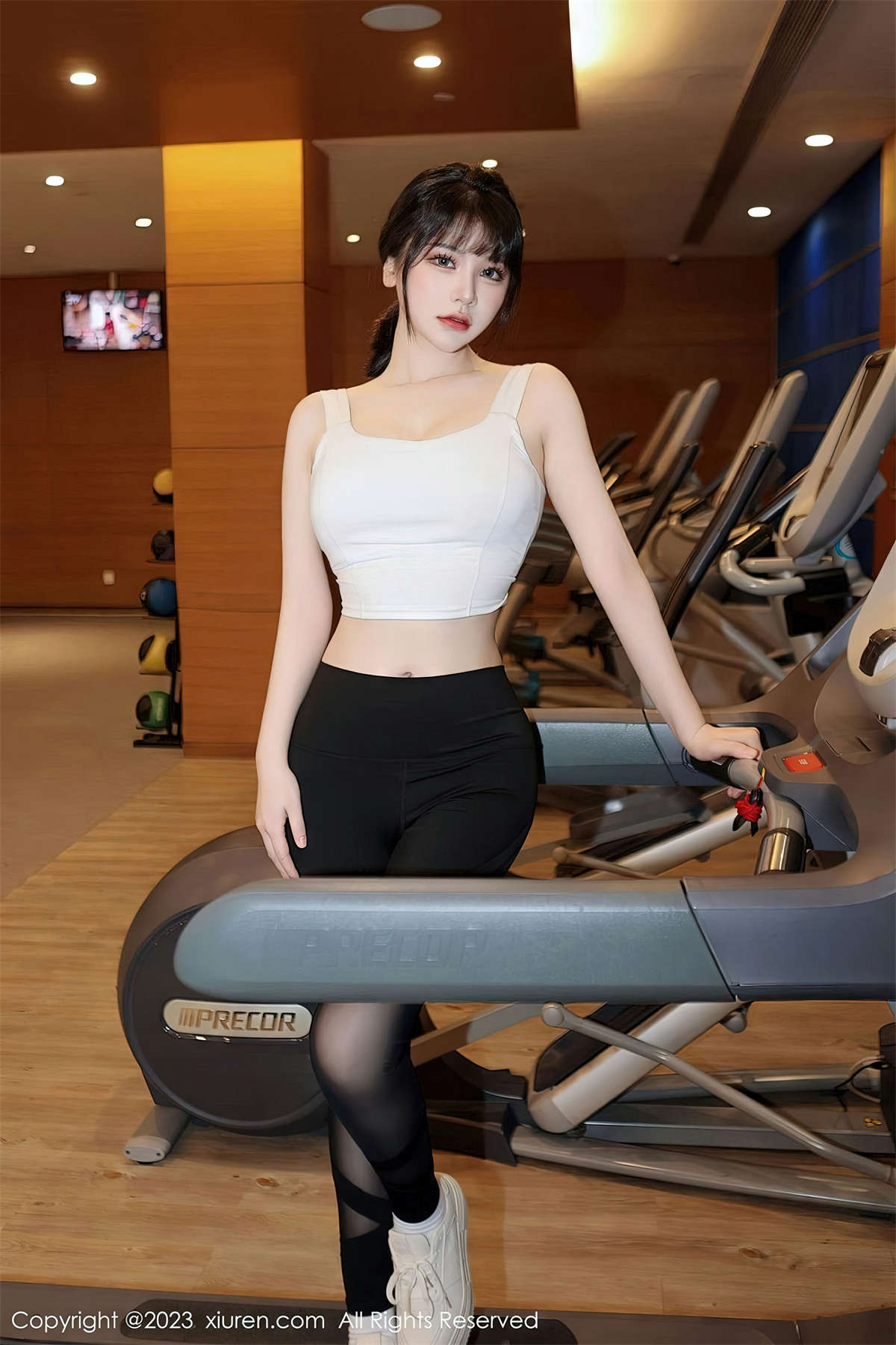 Xiuren秀人网 2023.02.20 No.6289 桃桃子-日更街拍