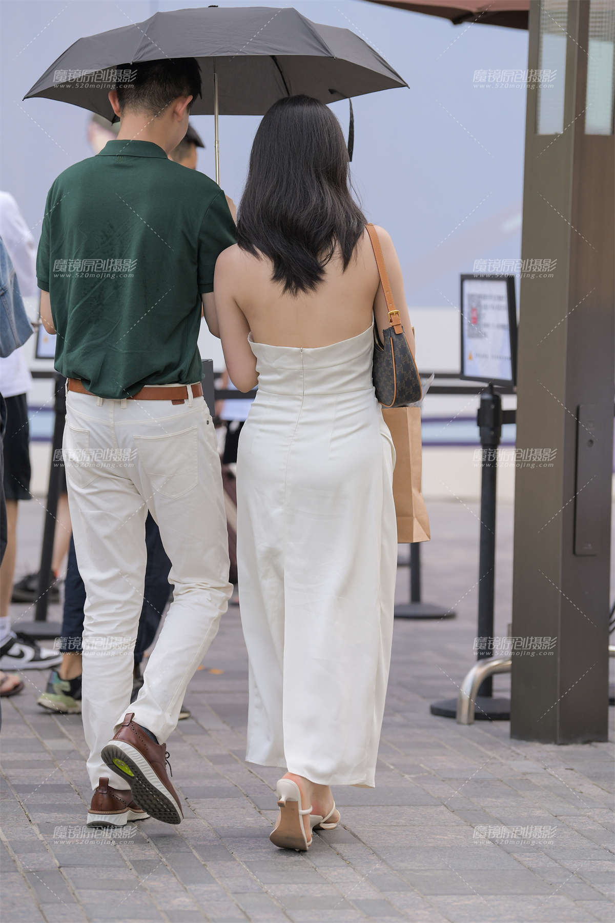 图片[2]-委婉的白裙-日更街拍