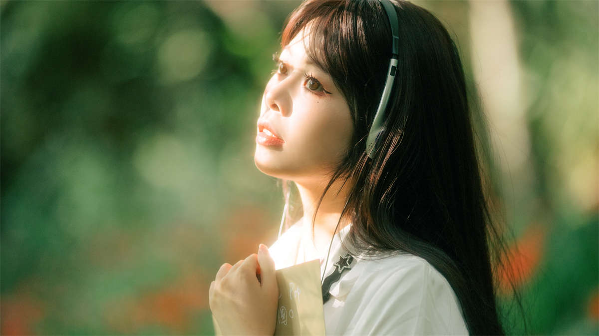 YITUYU艺图语 2024.11.30 彼岸花 魔仙堡练习生插图1