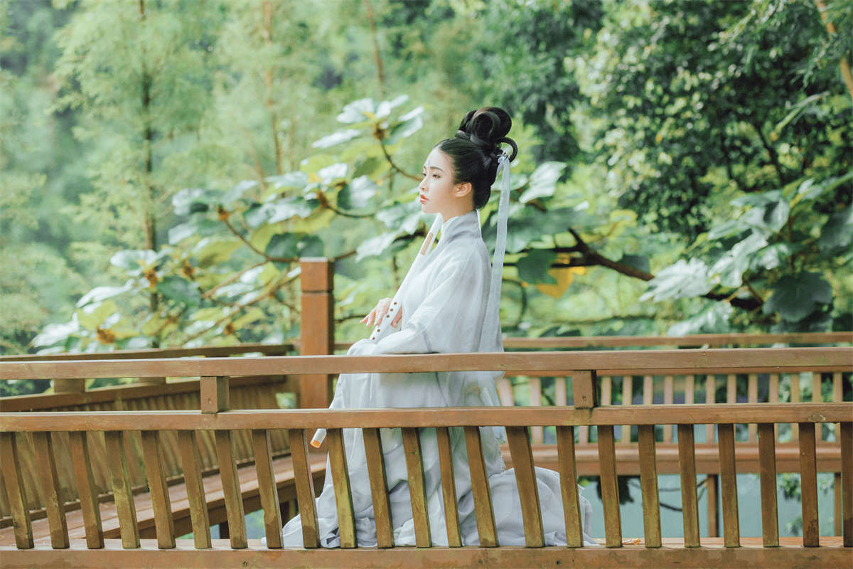 YITUYU艺图语 2021.09.03 鲤妖 酱油妹-日更街拍