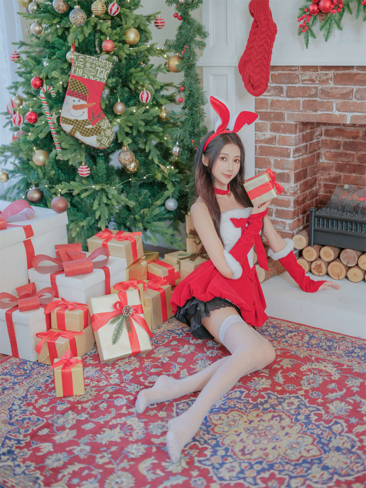 YITUYU艺图语 2024.01.22 圣诞兔女郎 晓文插图1