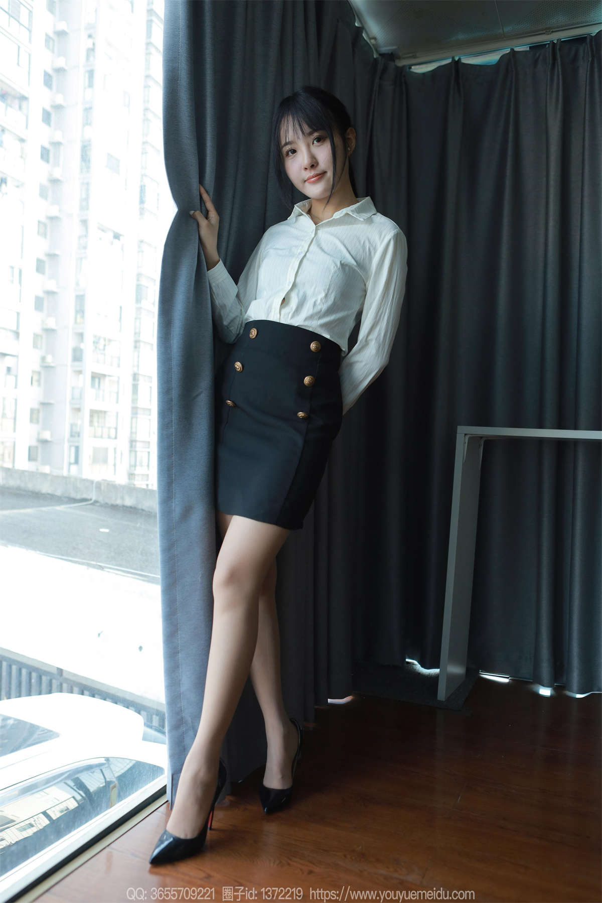 IESS异思趣向 2023.12.31 丝享家1625：婉萍 甜美小妹-日更街拍