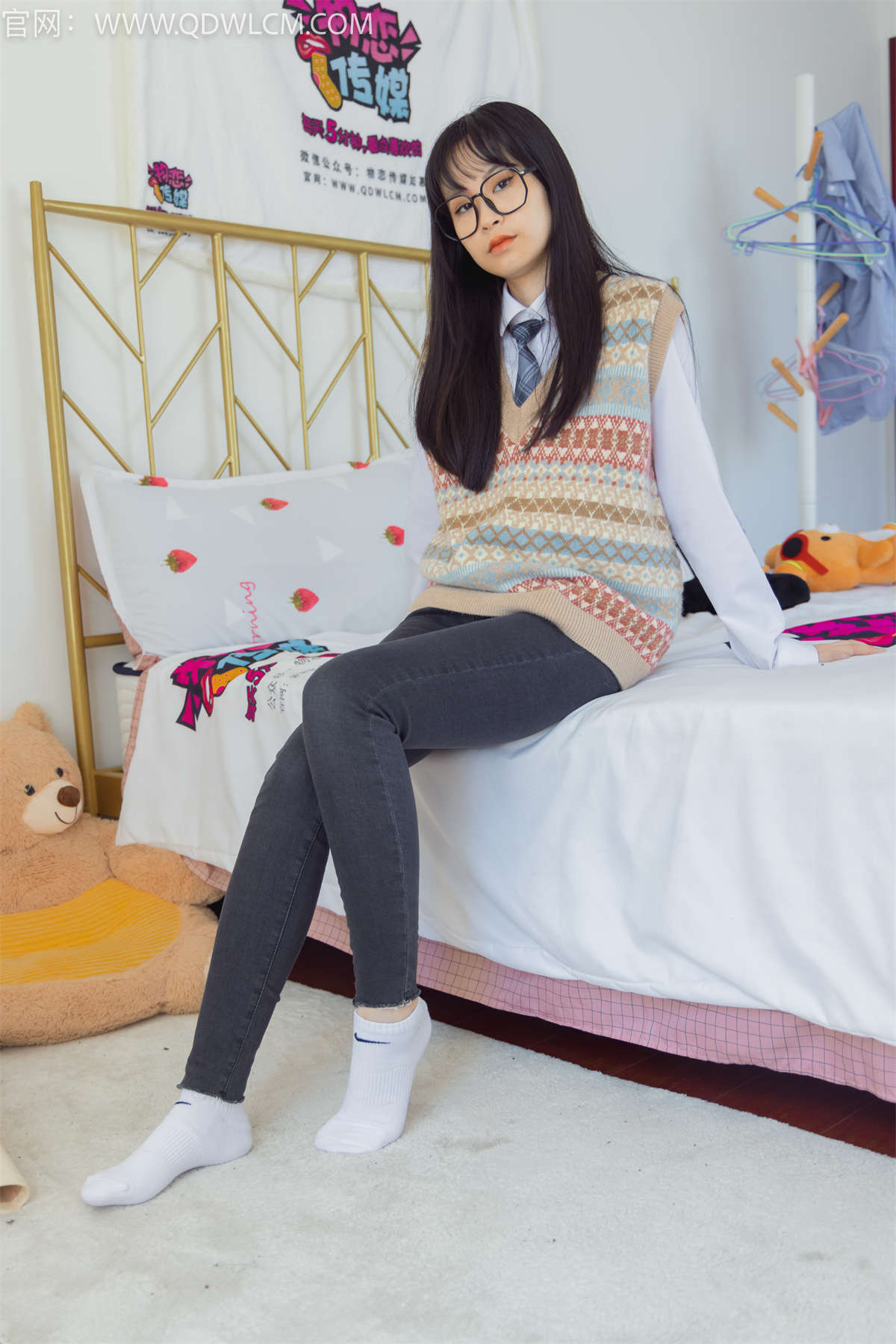 图片[2]-物恋传媒 NO.1323 兮兮-孤岛的鲸-日更街拍