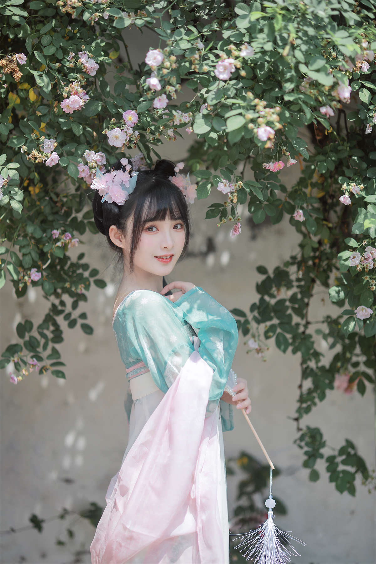 图片[2]-YITUYU艺图语 2022.06.14 渐开荷芰落蔷薇 莉莉崽w-日更街拍