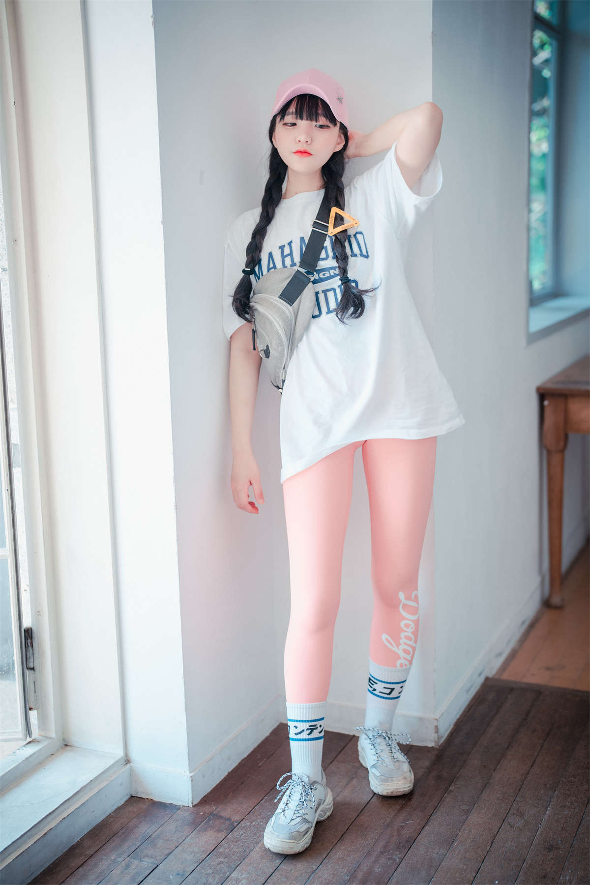 图片[2]-[DJAWA] Jenny – Loose and Tight Pink-日更街拍