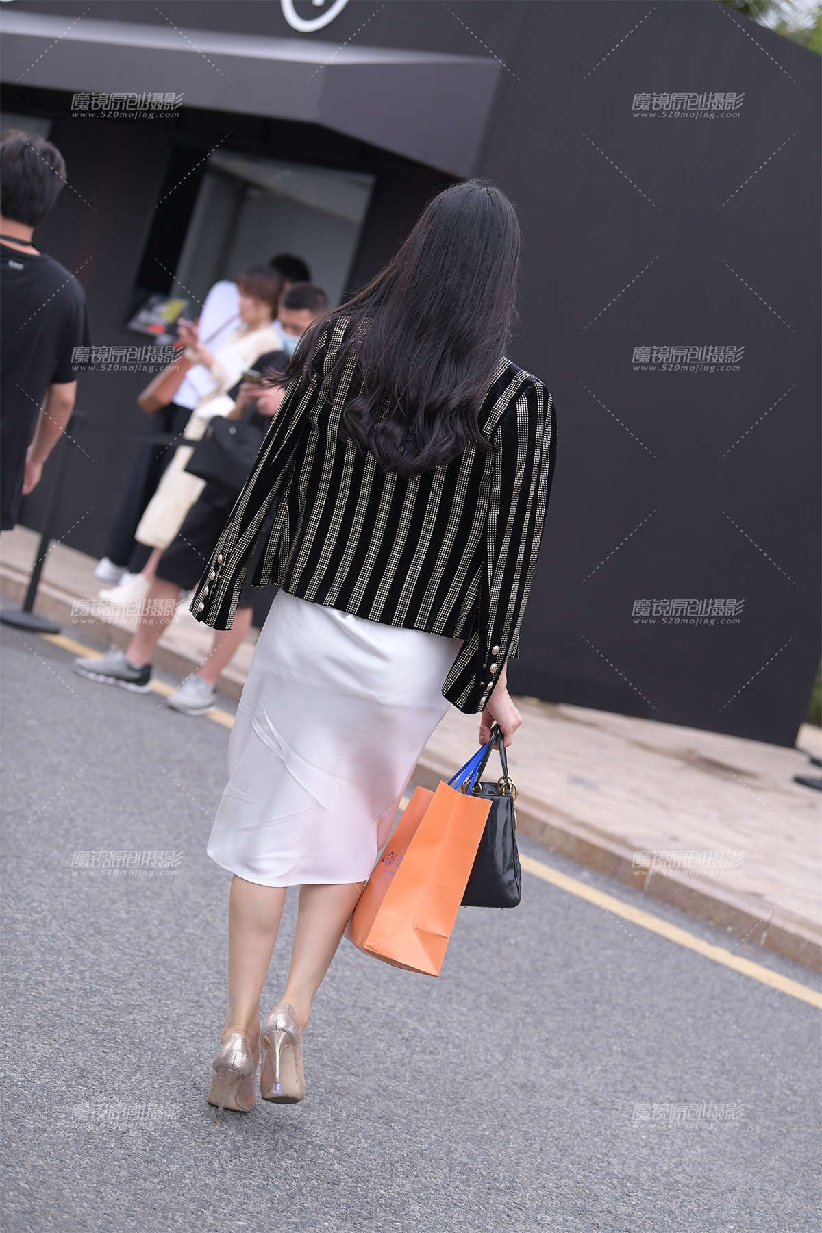 图片[2]-韵味的女人~-日更街拍