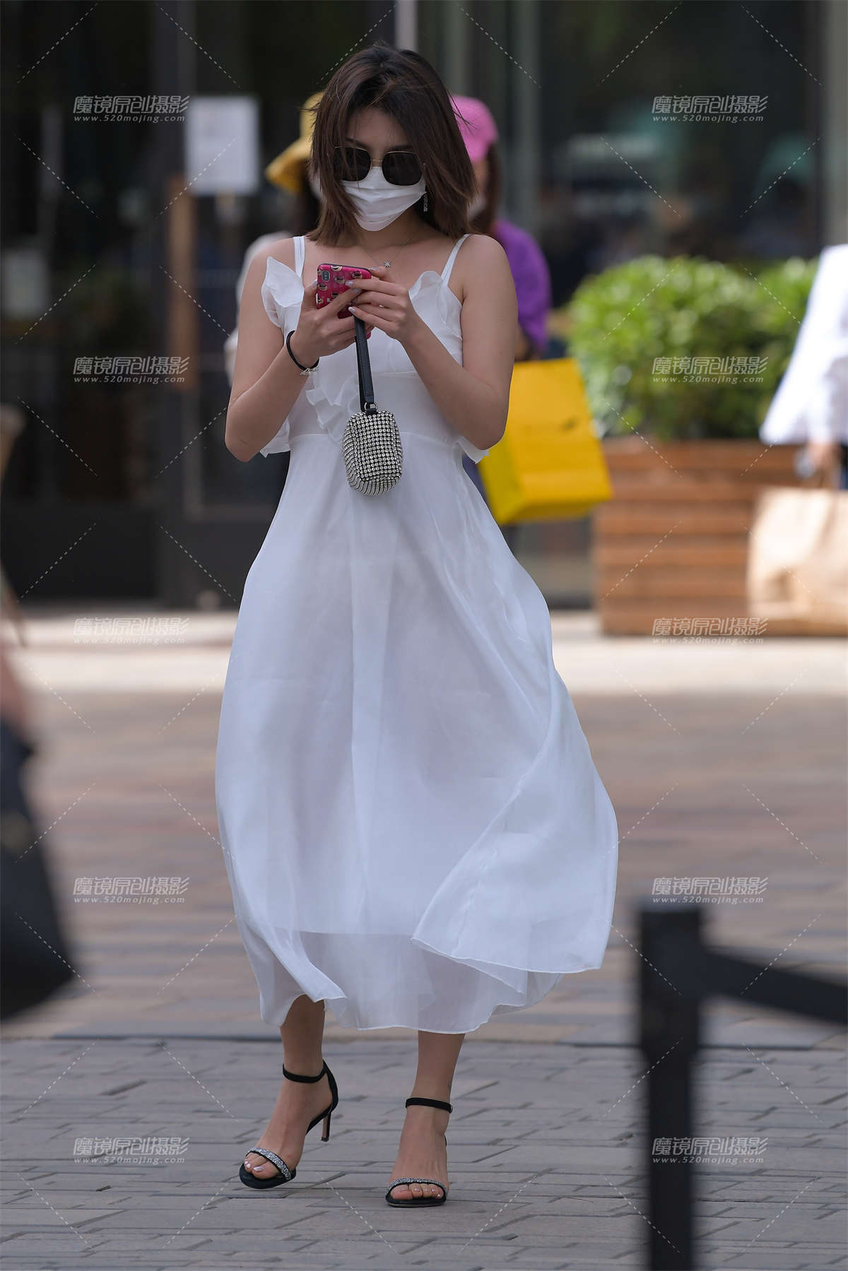 【红石赛贴】白色长裙气质美女-日更街拍