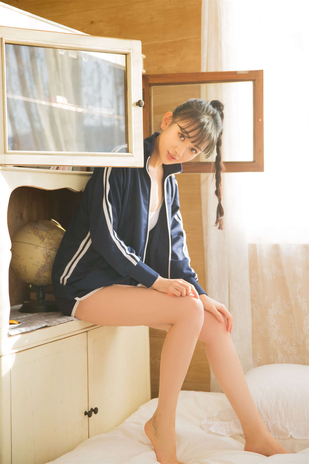 YALAYI雅拉伊2023.07.21 NO.1050 迷人的你-日更街拍