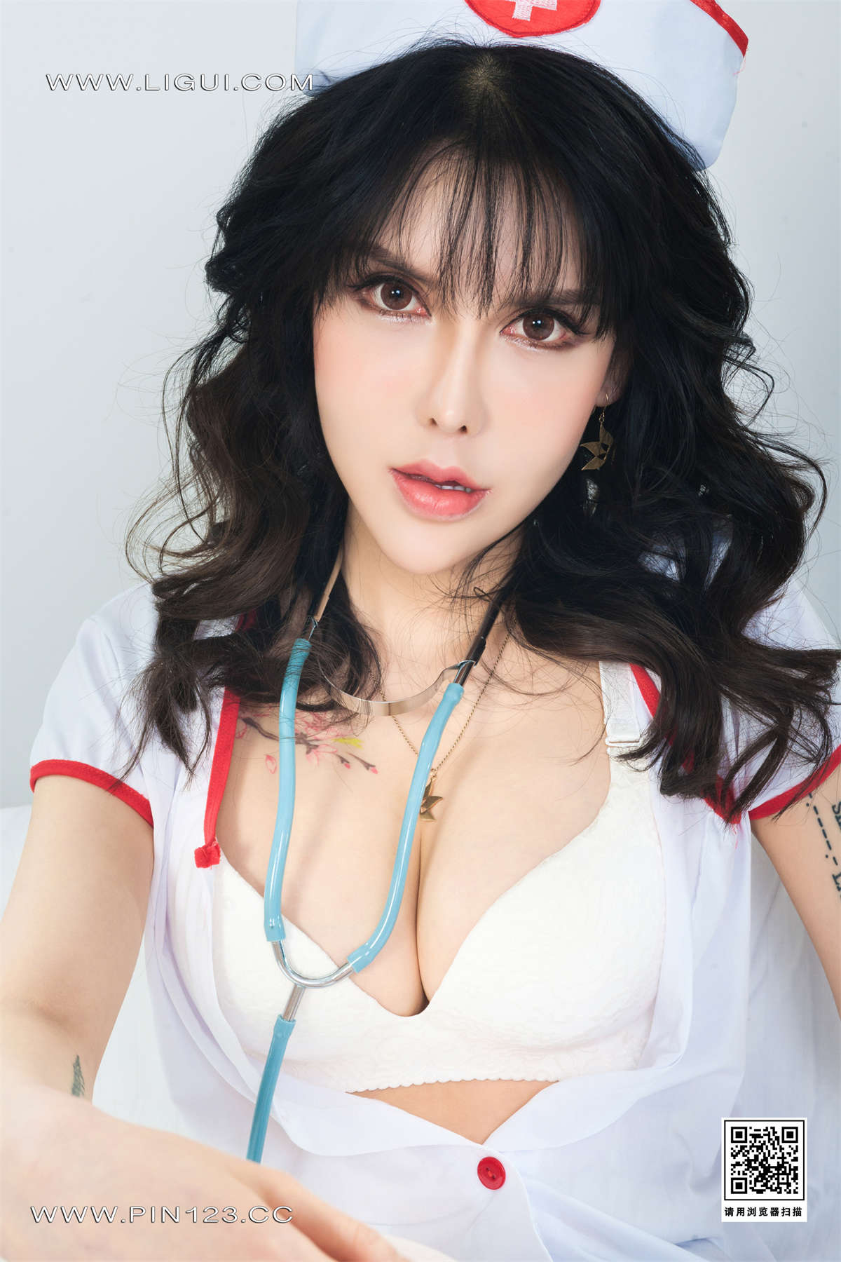 Ligui丽柜 2023.04.17 白丝天使 猫猫-日更街拍