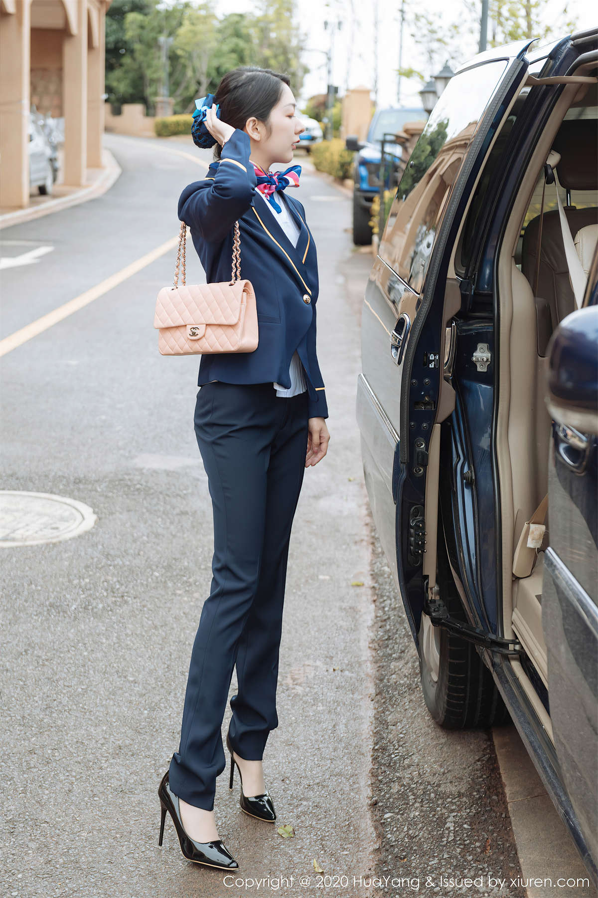 图片[2]-HuaYang花漾show 2020.06.30 VOL.248 小热巴 车模空姐制-日更街拍