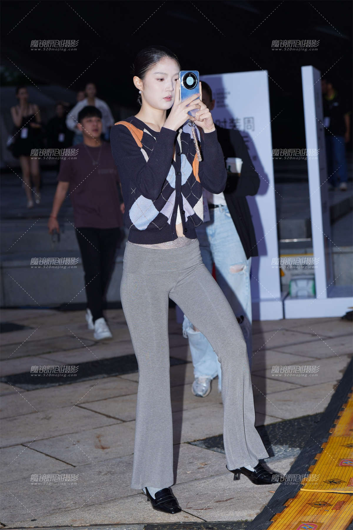 图片[2]-苗条女孩-日更街拍